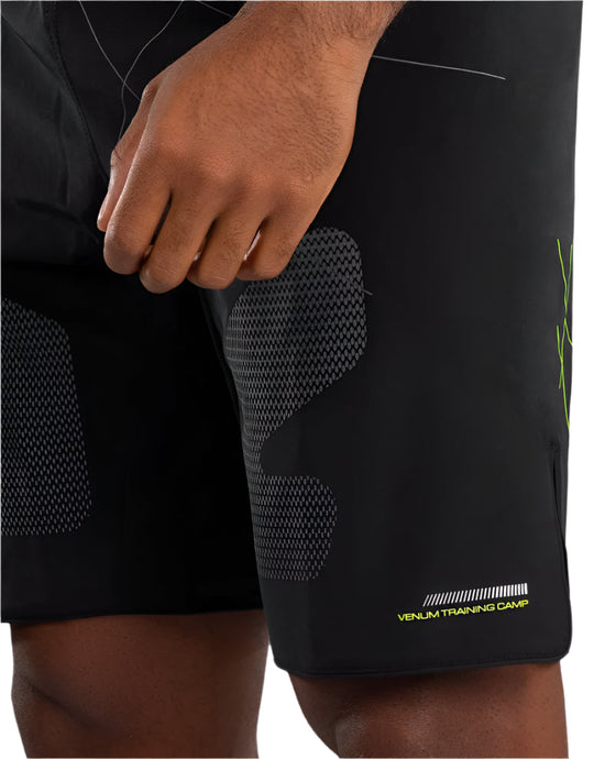 Venum Training Camp 4.0 Fight Short - Black/Neon Green