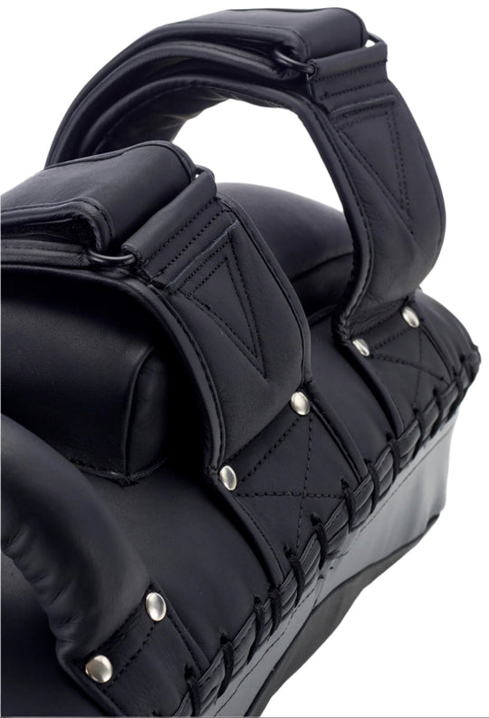 Sting Taipan Thai Kick Pads - Black/Grey