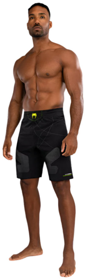 Venum Training Camp 4.0 Fight Short - Black/Neon Green