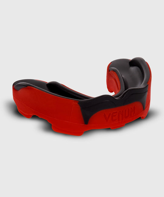 Venum Predator Mouthguard - Red/Black