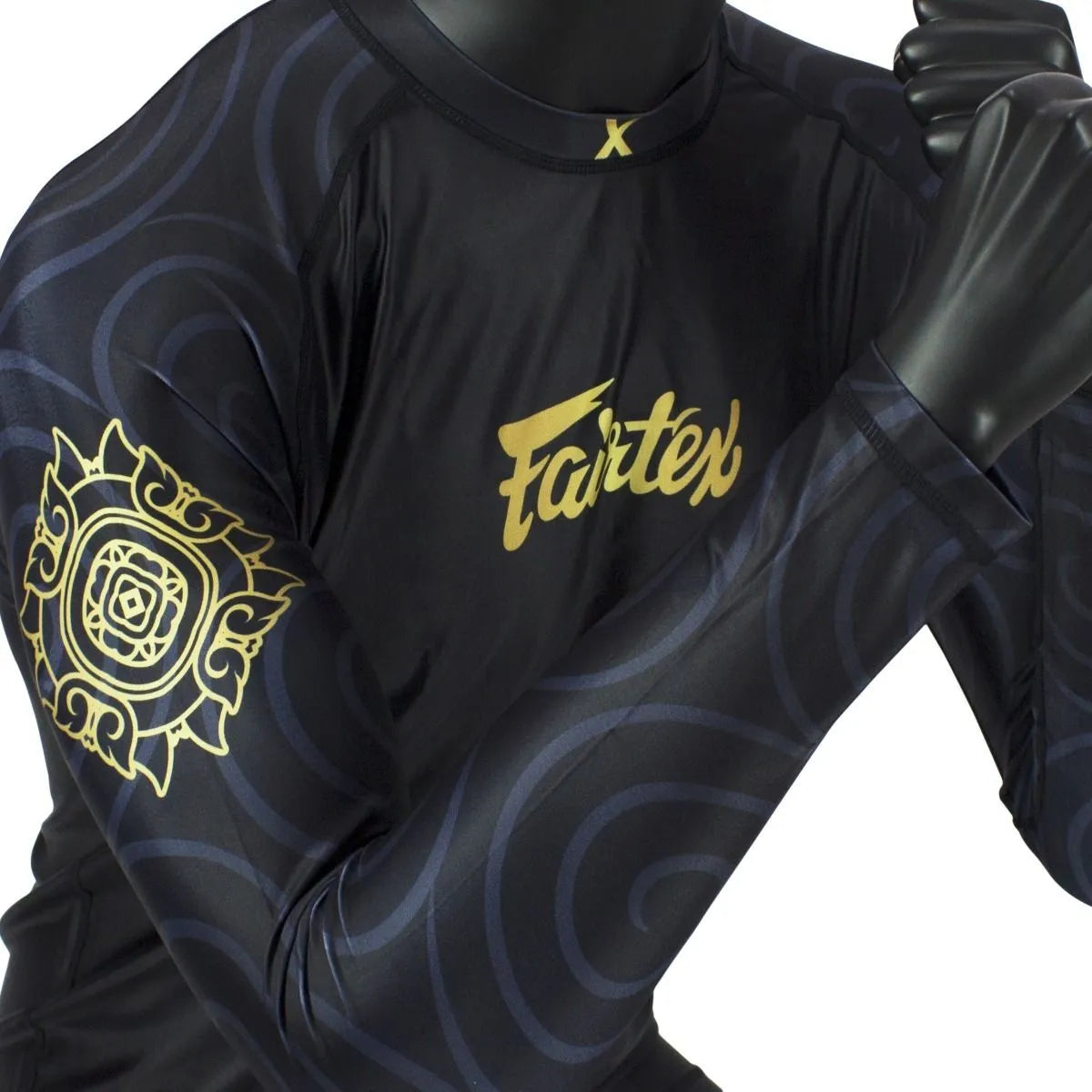 Fairtex Ninlapat Black Rash Guard