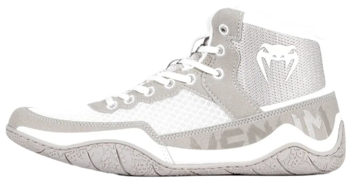 Venum Elite Wrestling Shoes - Beige/Sand