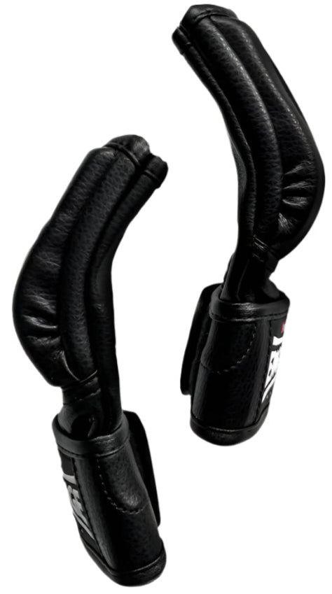 Engage Essential 4Oz MMA Gloves - Black