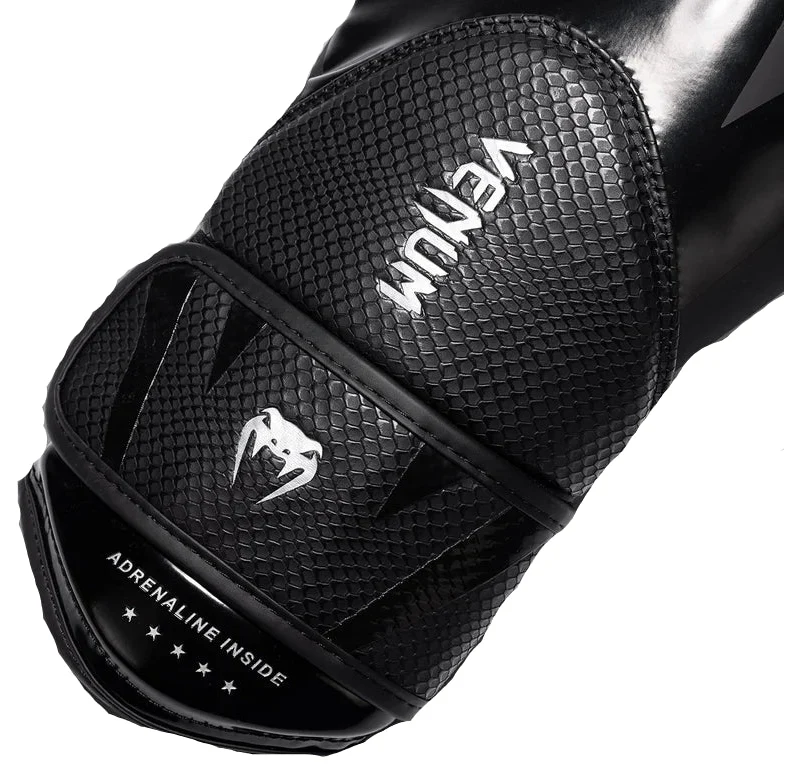 Venum Challenger 4.0 Scales Boxing Gloves - Black