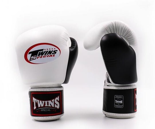 Twins Special Boxing Gloves - Black/ White