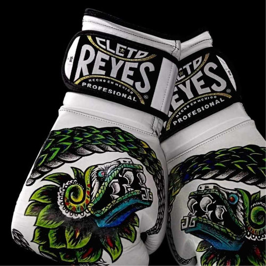 Cleto Reyes Quetzalcoatl Boxing Gloves White/Green Boxing Gloves Cleto Reyes