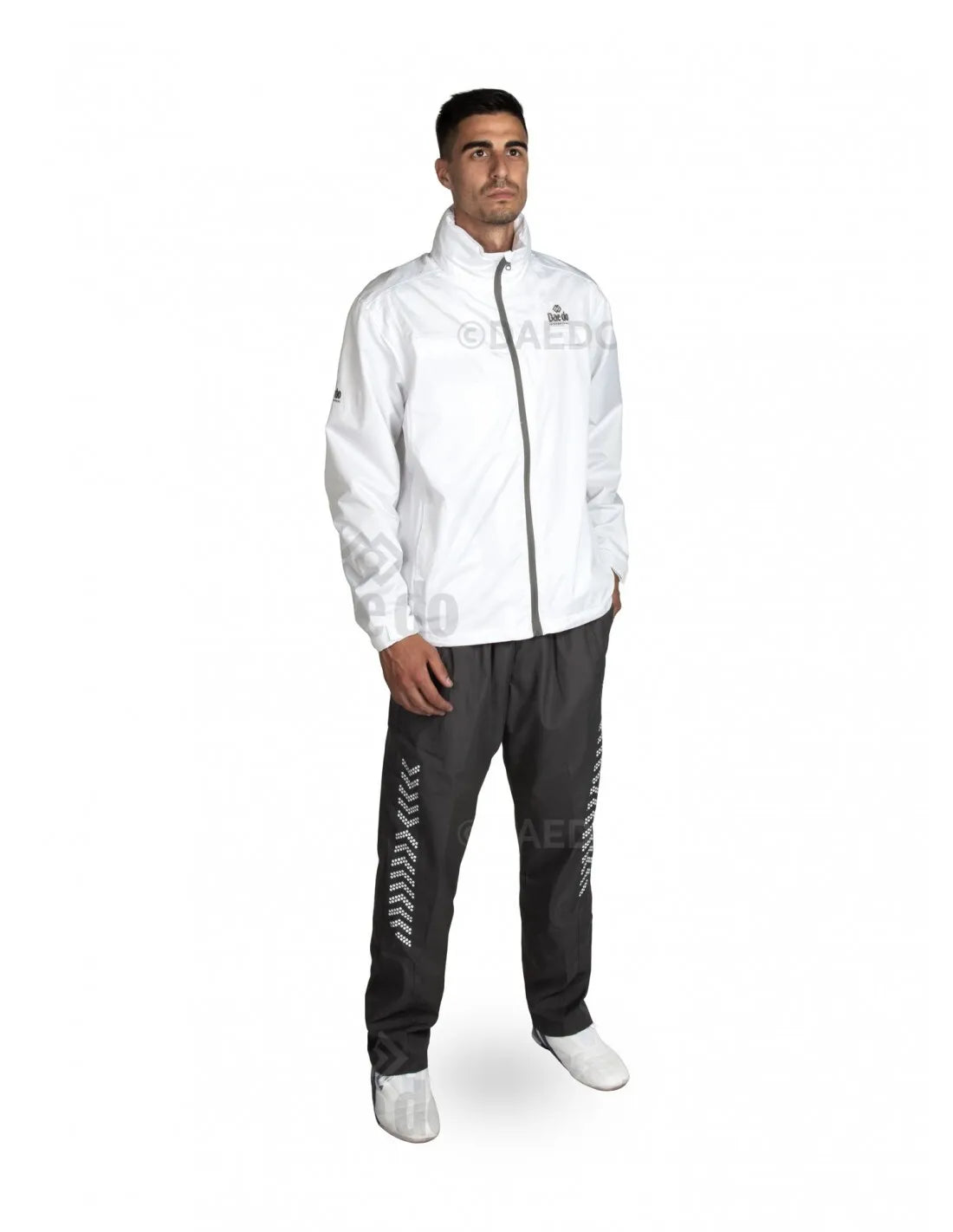 Daedo Windbreaker Jacket - White