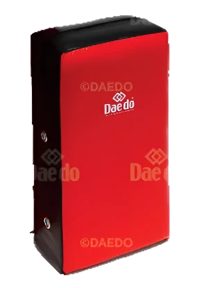 Daedo Strike Shield - Red/Black