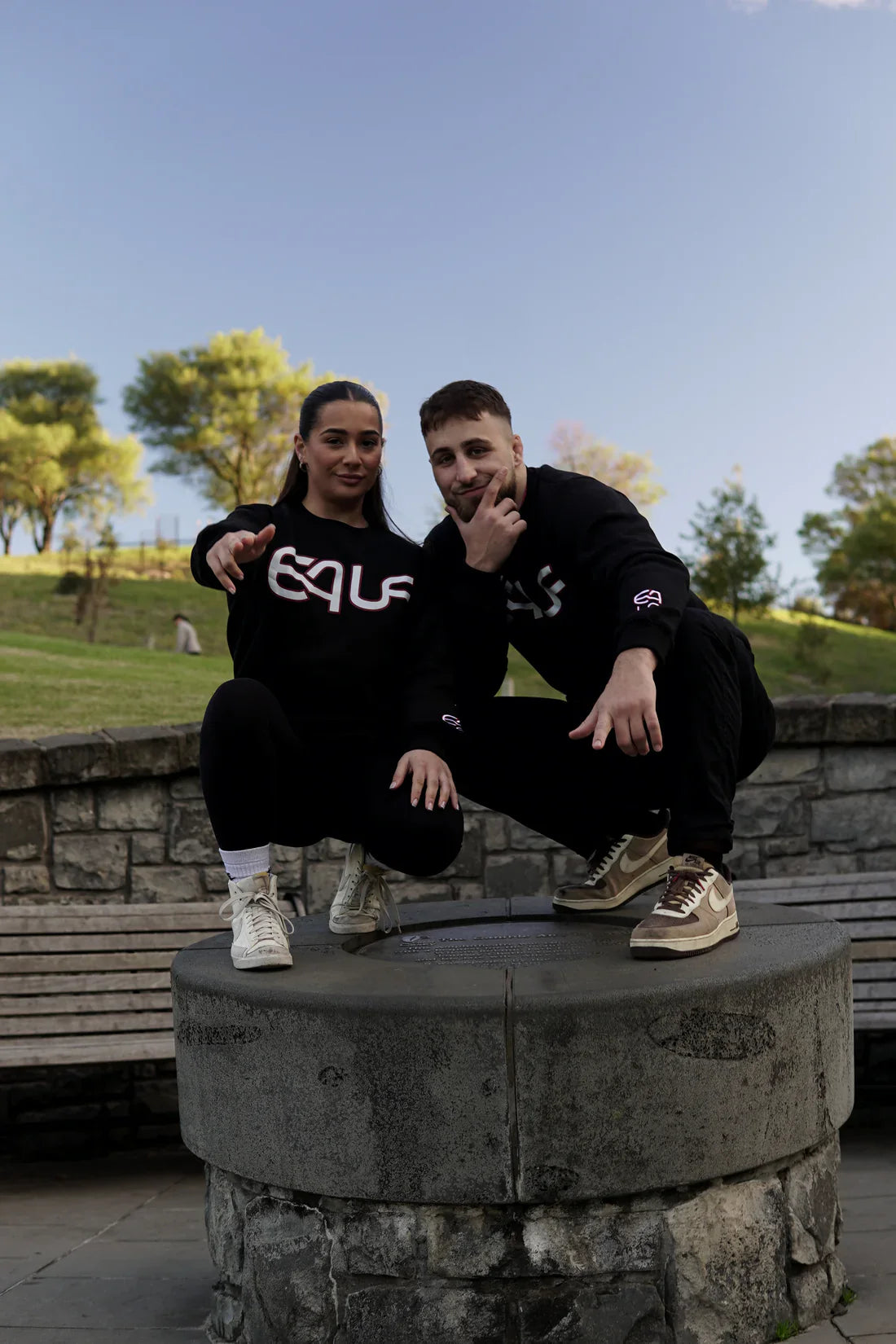 64UF Unisex Sweater - Black