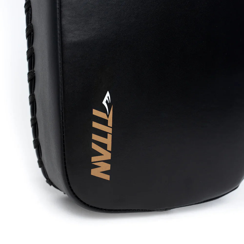 Everlast Titan Thai Pad Single - Black