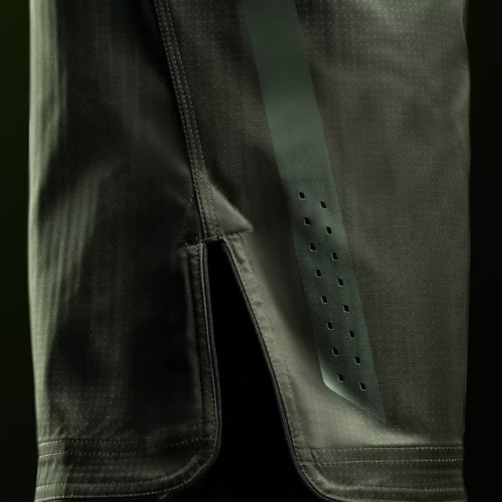 Hayabusa Core 3/4 Thigh Fight Shorts - Green
