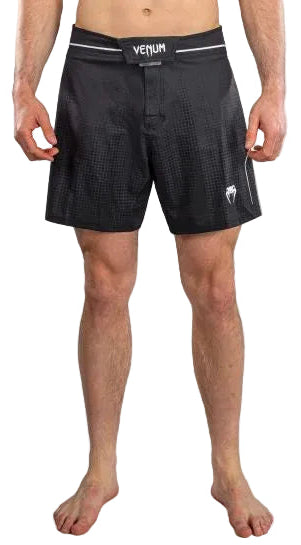 Venum Stealth Fightshorts - Black/White