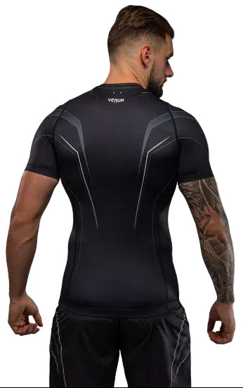 Venum Streamline Short Sleeve Rashguard - Black/White