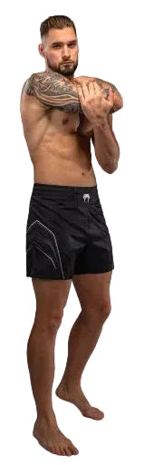 Venum Streamline Fightshorts - Black/White