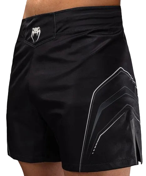 Venum Streamline Fightshorts - Black/White