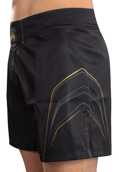 Venum Streamline Fightshorts - Black/Gold