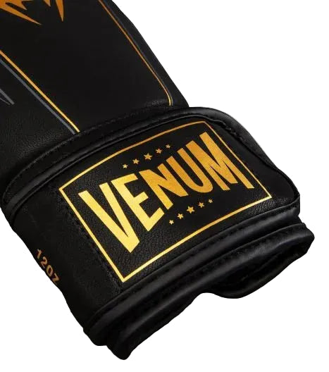 Venum Streamline Boxing Gloves - Black/Gold