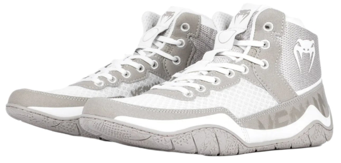 Venum Elite Wrestling Shoes - Beige/Sand
