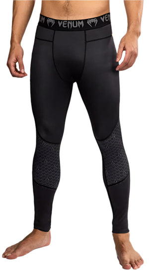 Venum X Assassin's Creed Shadows Spats - Black/Gold