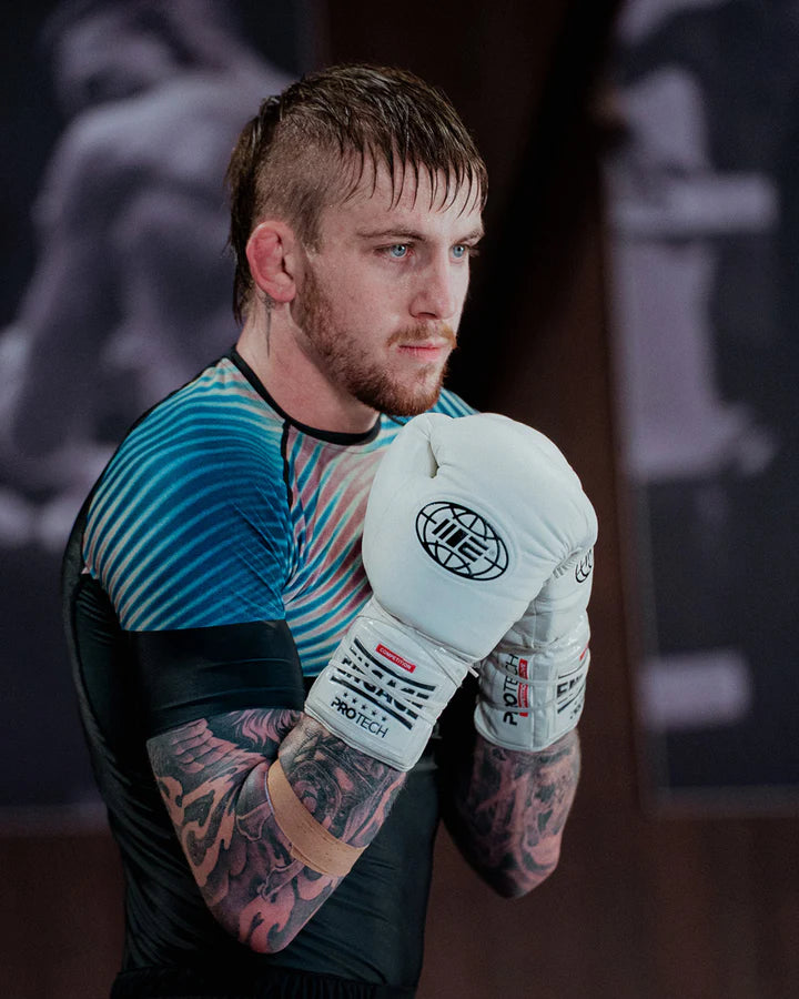 Engage Pro Tech Training Boxing Gloves - Lace Up