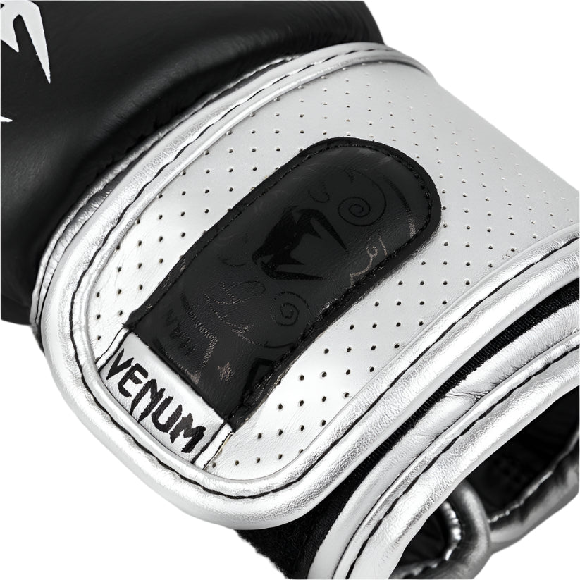 Venum Power 2.0 Boxing Gloves - Black/Silver